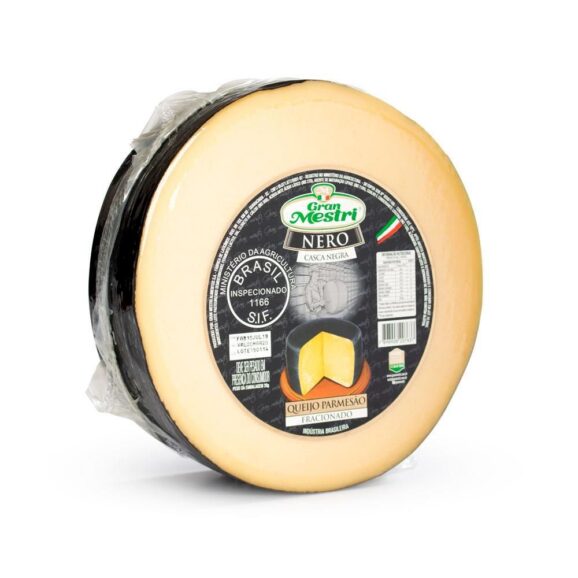 Queijo Parmesão Nero Gran Mestri Pedaço
